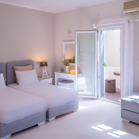 אדאמאס Milos Bay Suites מראה חיצוני תמונה