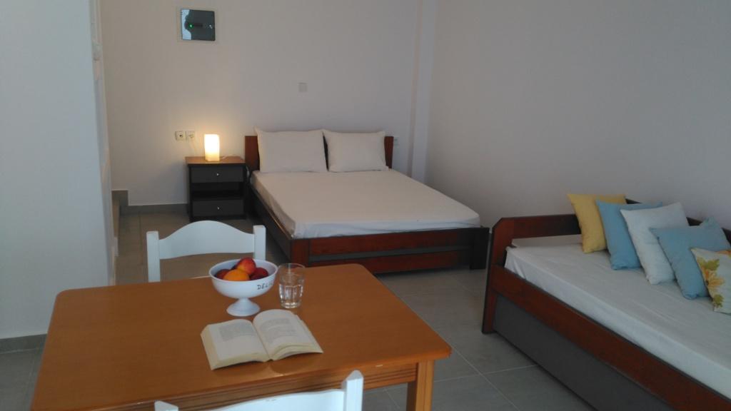 אדאמאס Milos Bay Suites מראה חיצוני תמונה