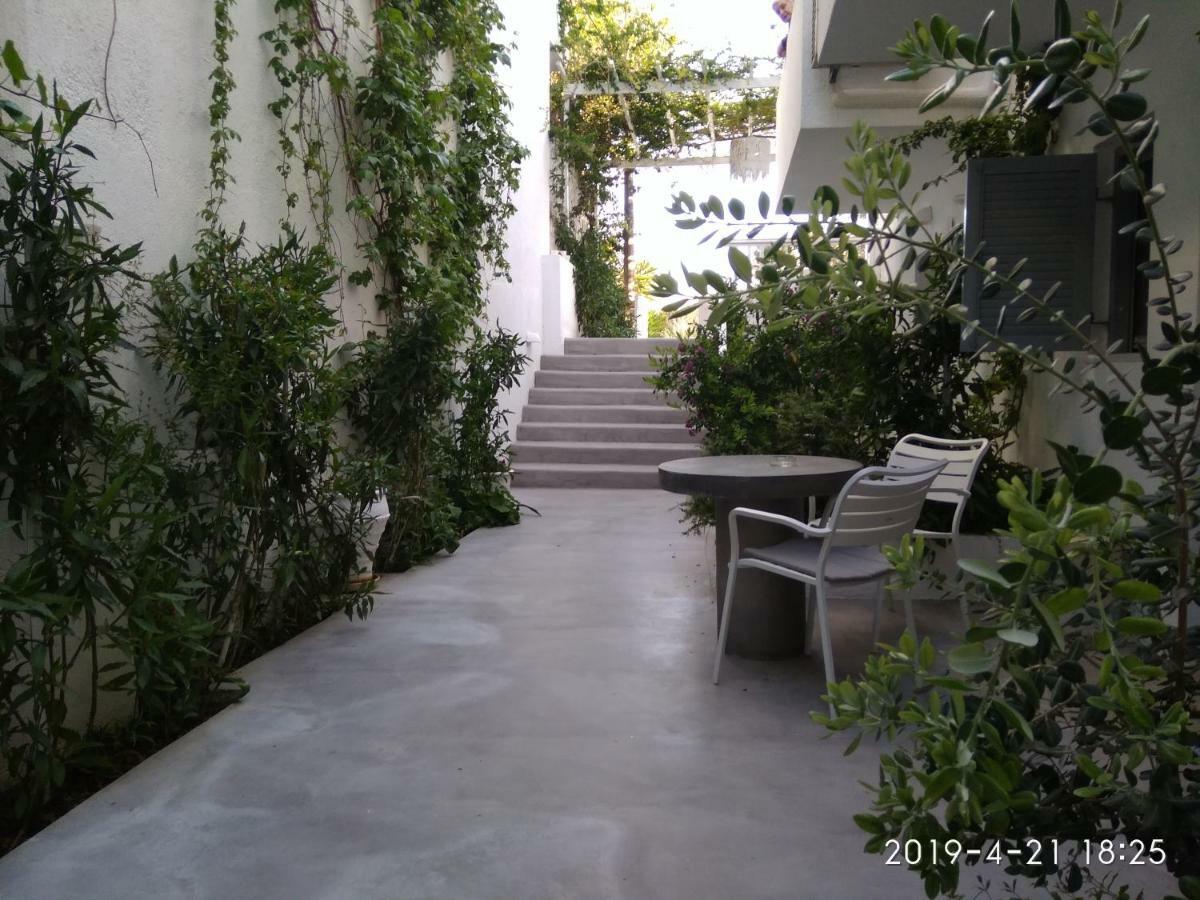 אדאמאס Milos Bay Suites חדר תמונה